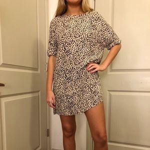 TAN & BLACK CHEETAH H&M T-SHIRT MINI DRESS